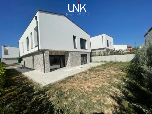 Shtëpi në shitje, 278 m²