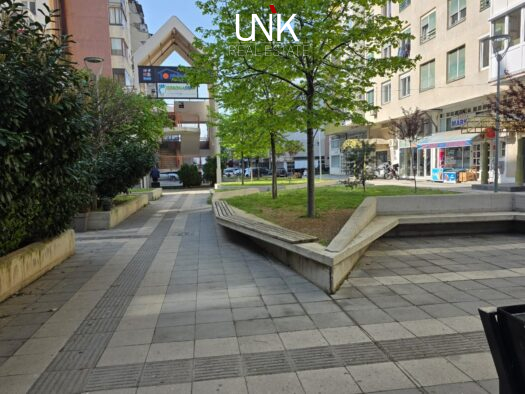 Lokal Afarist për Shitje, 60m²